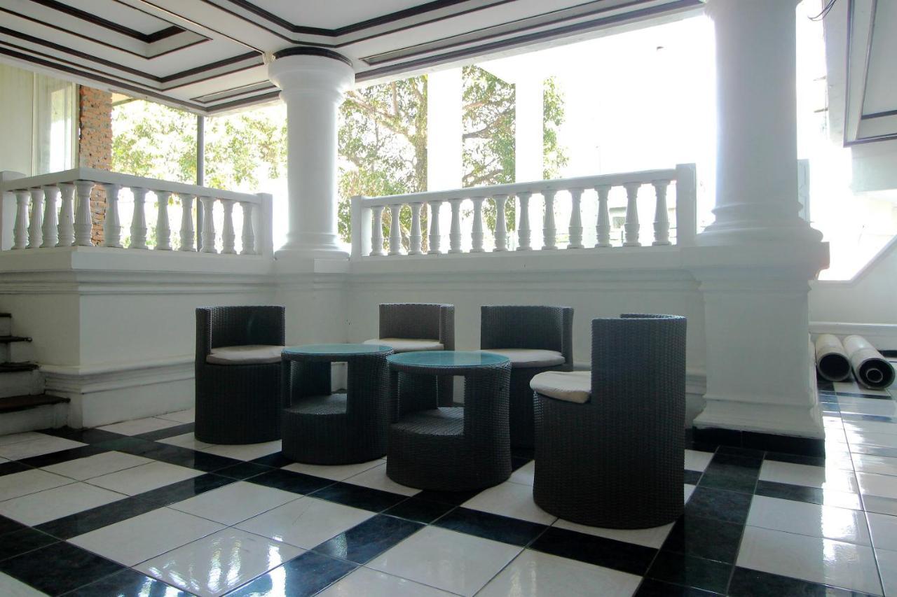 Oyo 2360 Hotel Rio Μπενγκουλού Εξωτερικό φωτογραφία
